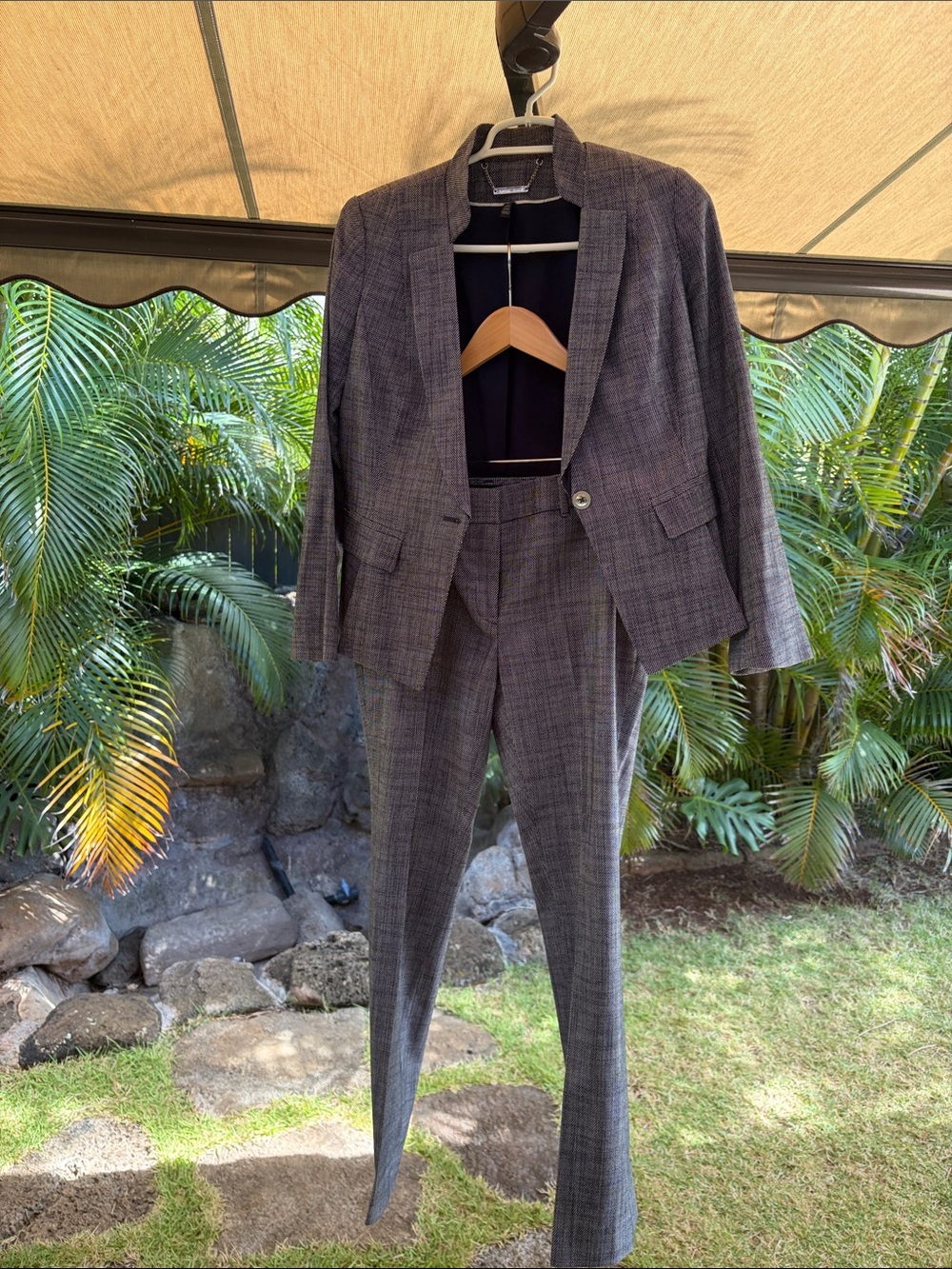 Women's Gray/navy blue Two-Piece Suit Jacket & Trousers